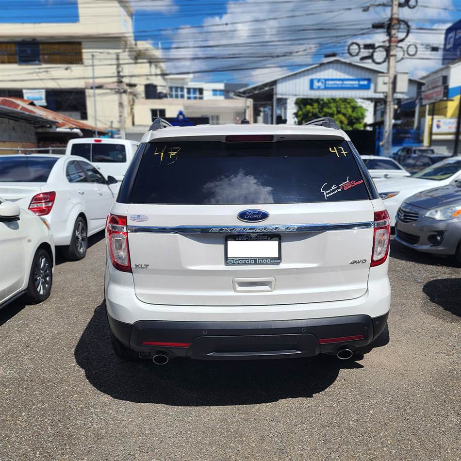 Ford Explorer XLT 4WD 2015