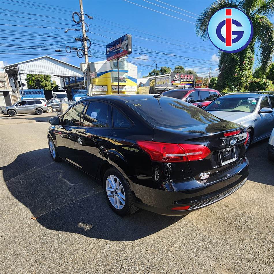 Ford Focus SE 2018