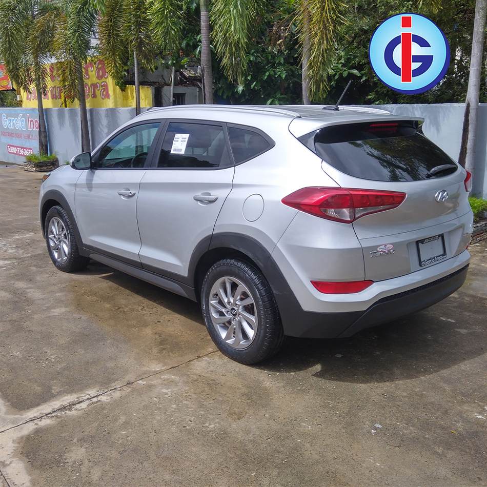 Hyundai Tucson SE 2016