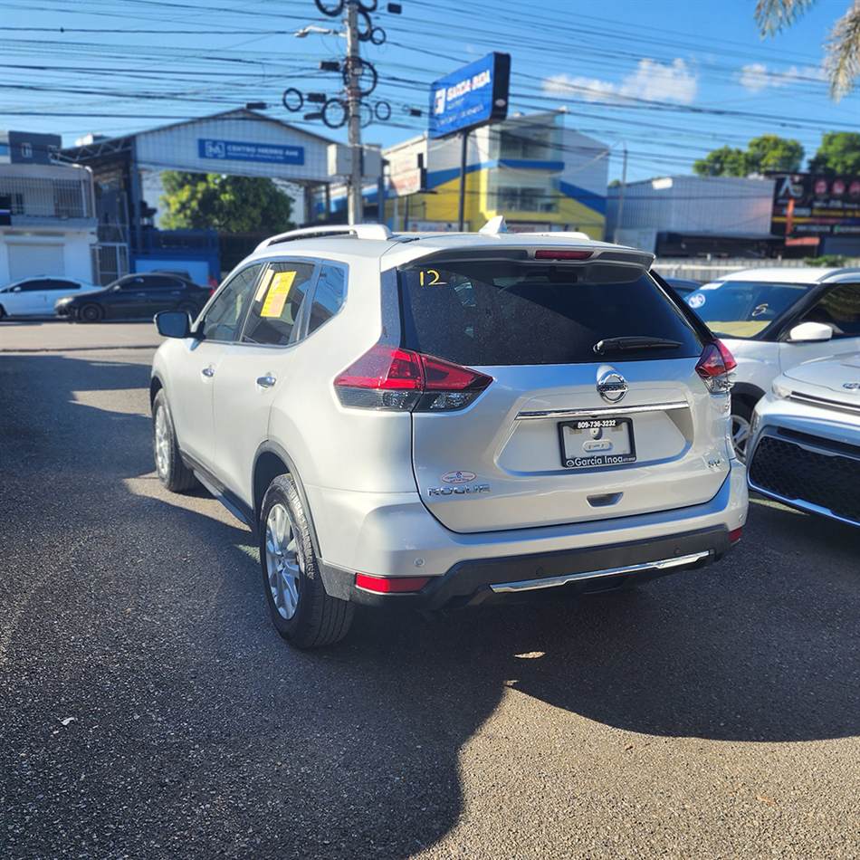Nissan Rogue SV 2020