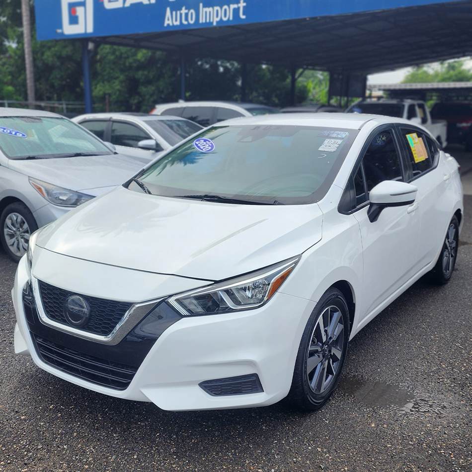 Nissan Versa SV 2020