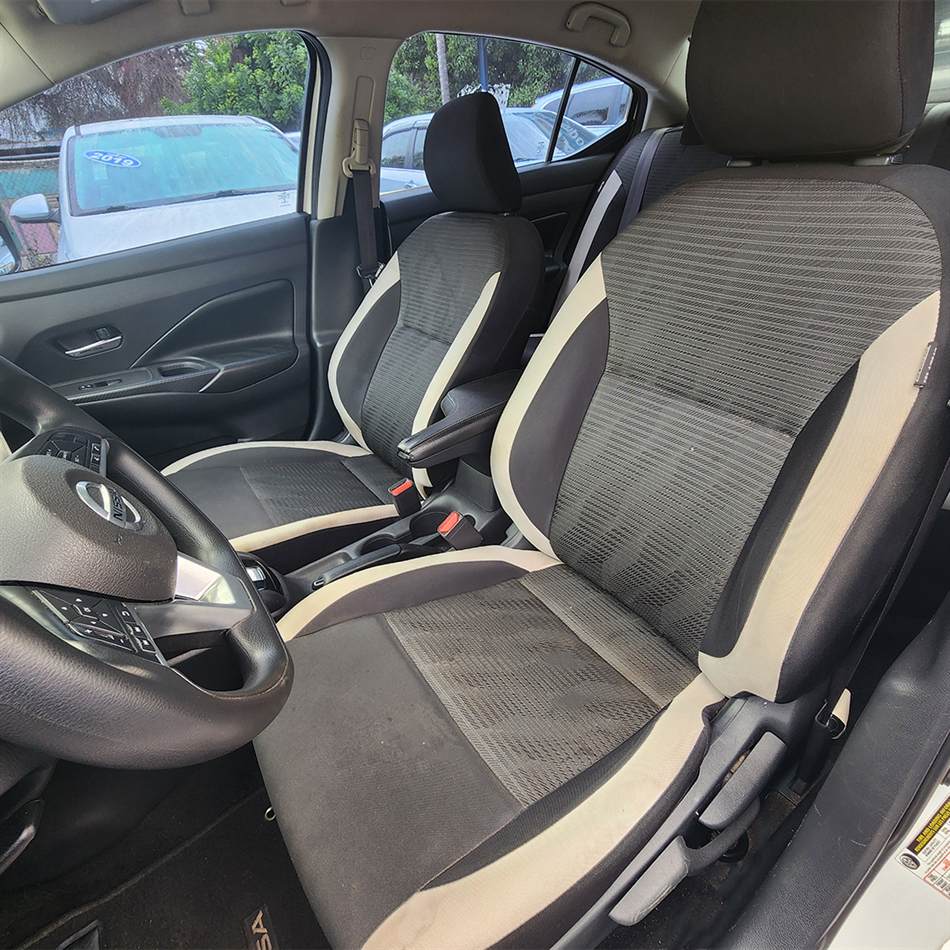 Nissan Versa SV 2020