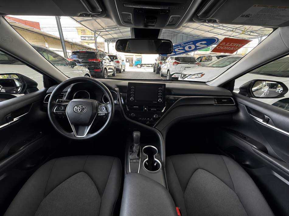 Toyota Camry LE 2022