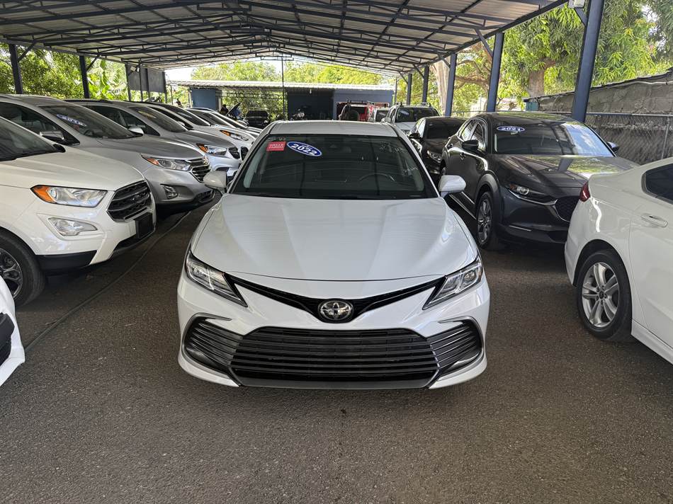 Toyota Camry LE 2022