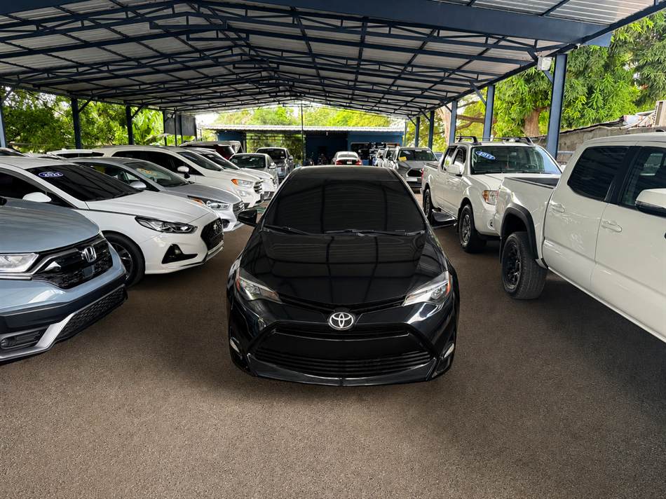 Toyota Corolla LE 2018