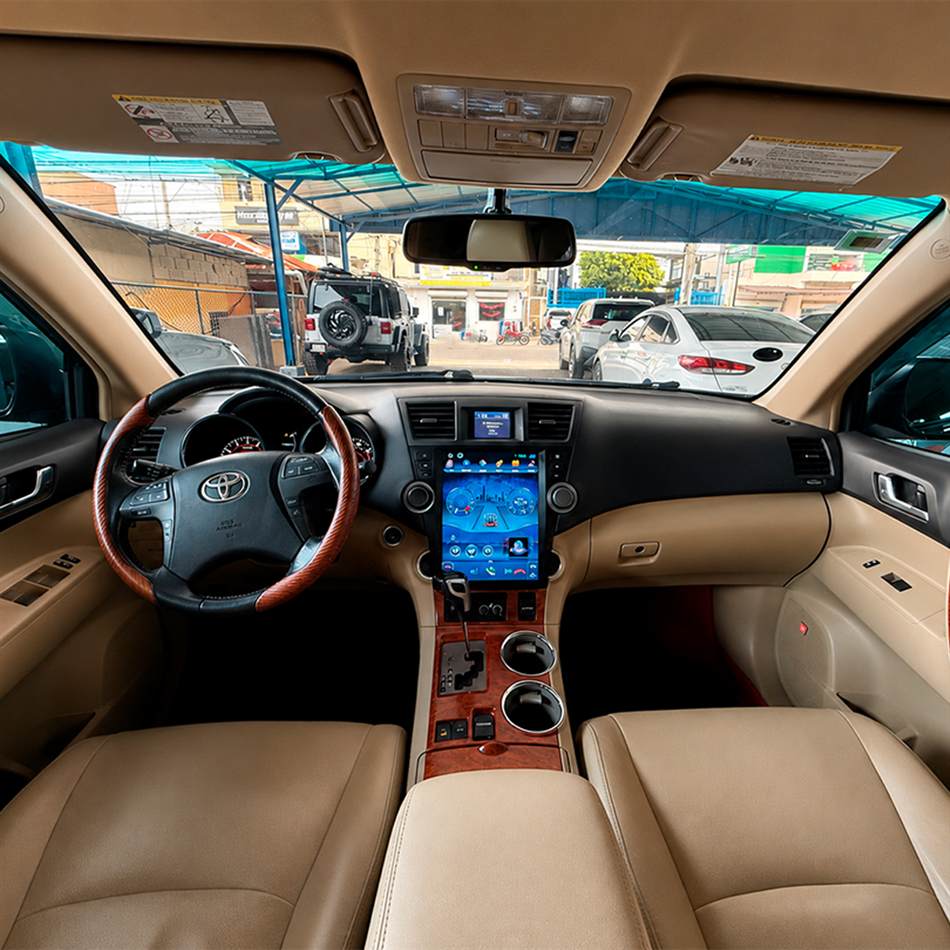 Toyota Highlander Limited 2010
