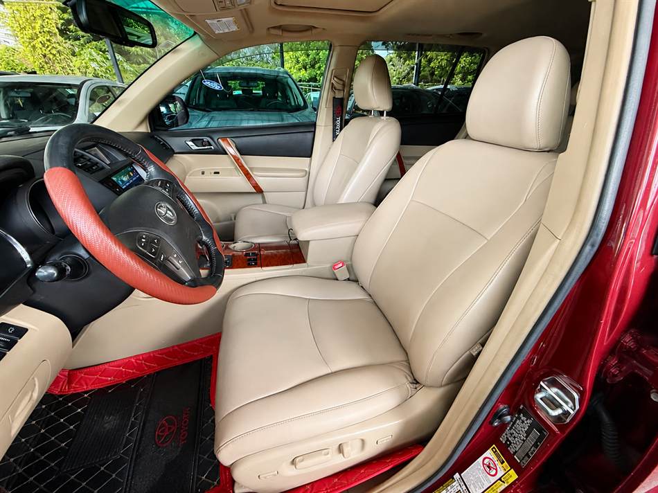 Toyota Highlander Limited 2010